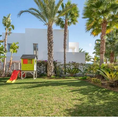 Magnifique Villa Contemporaine Marbella Bagian luar foto