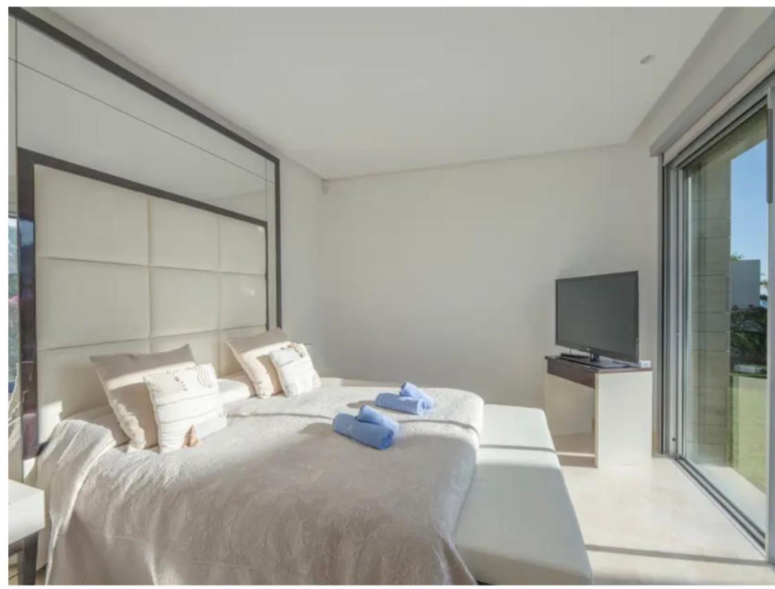Magnifique Villa Contemporaine Marbella Bagian luar foto