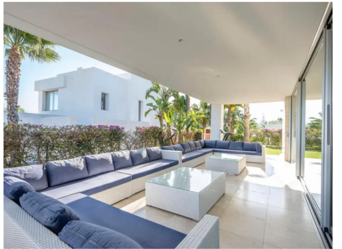 Magnifique Villa Contemporaine Marbella Bagian luar foto